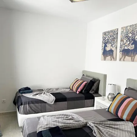 شقة Charcos Terrace View كوستا تاغيسي