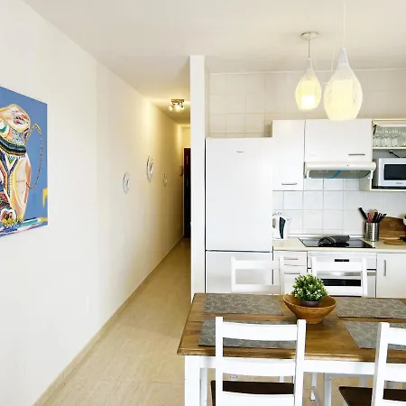 شقة Charcos Terrace View كوستا تاغيسي